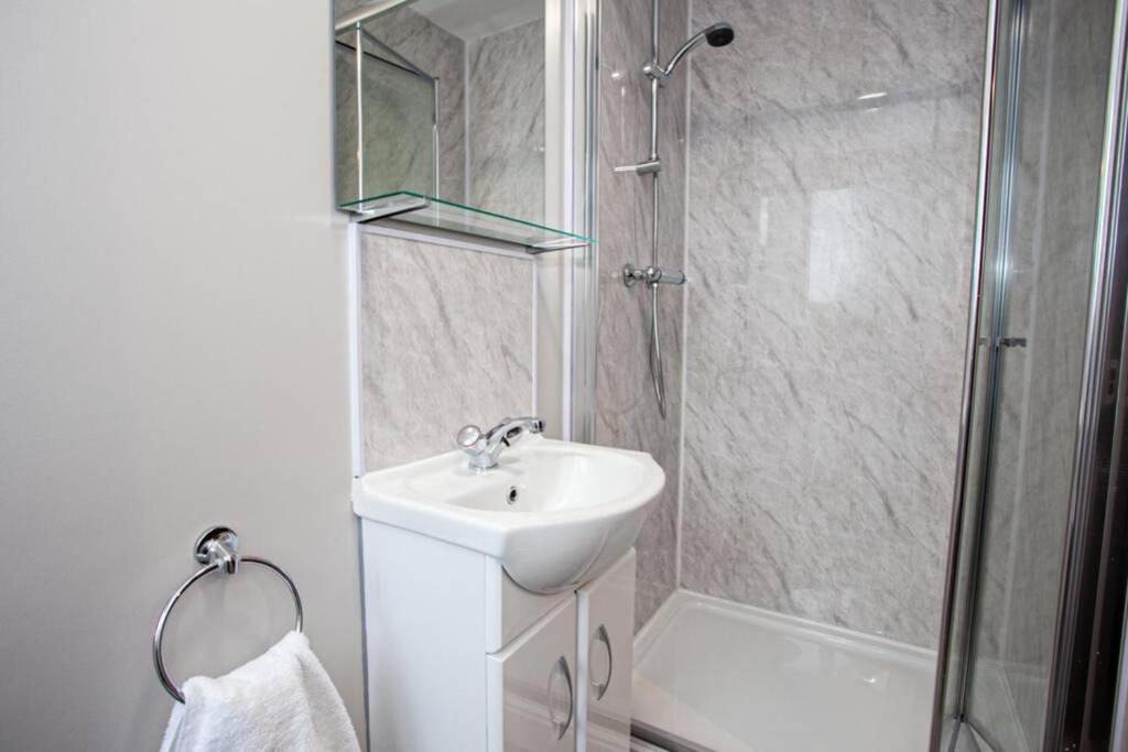 Fabulous Newly Refurbished Apartment - Great Links Bury  Eksteriør bilde